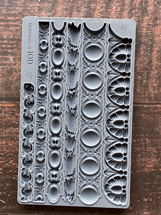 Trimmings 3 6" X10" IOD Mould